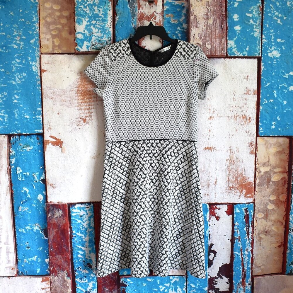 Women's DE collection Casual Dress Short Sleeve NO SIZE White/Black